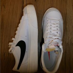 Nike Classic White and Black Sneakers